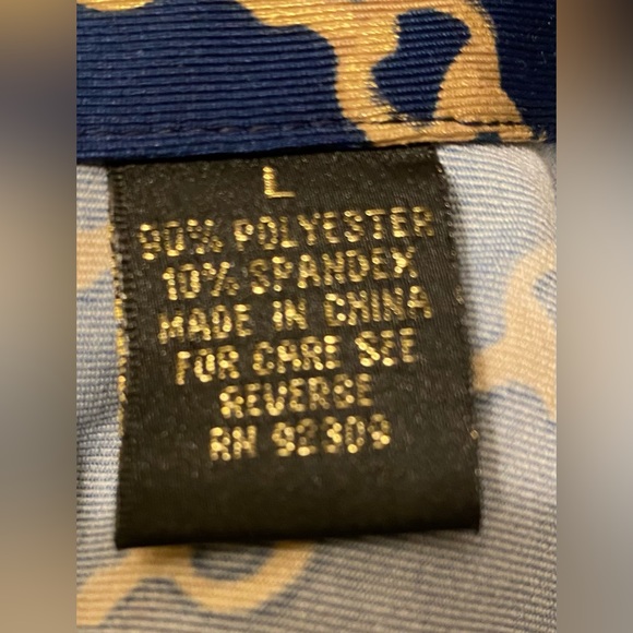 Diane Gilman Collection Button Down Dress; Large; Attached belt; NWOT. - Picture 9 of 11